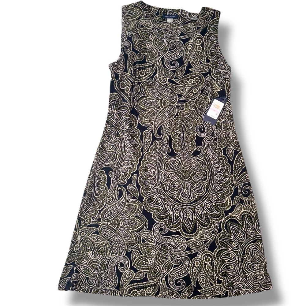 NWT Tommy Hilfiger Black, Green, White Paisley Dress Midi Teacher Size 6